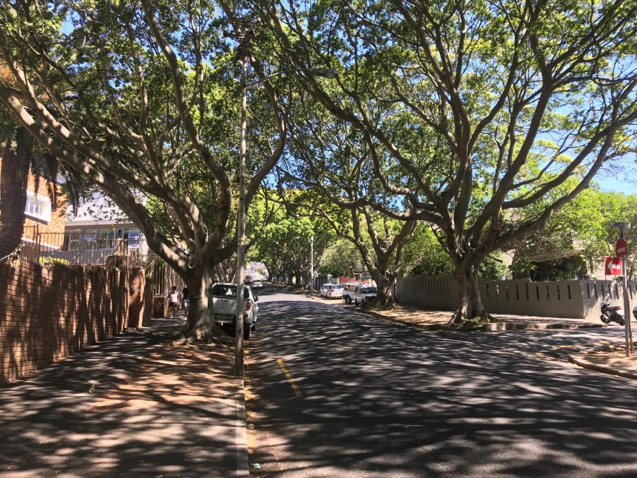 Green Point Self Catering Studios Cidade Do Cabo Exterior foto